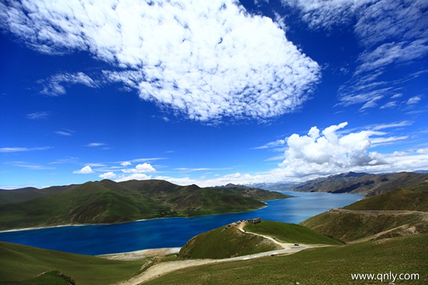 珠穆朗瑪峰旅游要多少錢