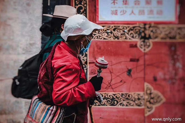 去西藏旅游可以買什么