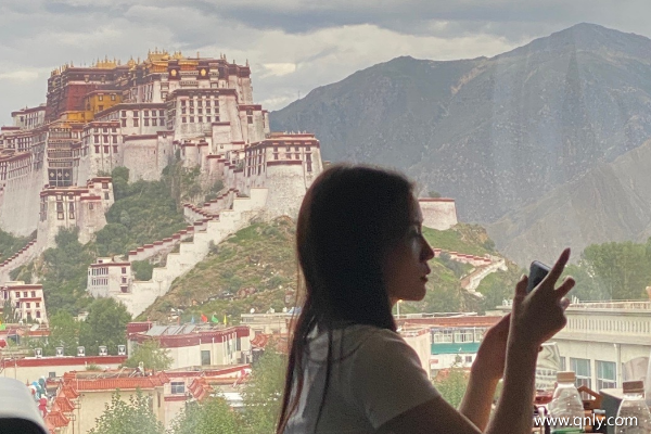 拉薩旅游必去景點