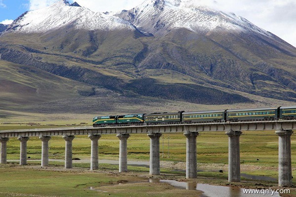 去拉薩火車哪一趟風(fēng)景最好