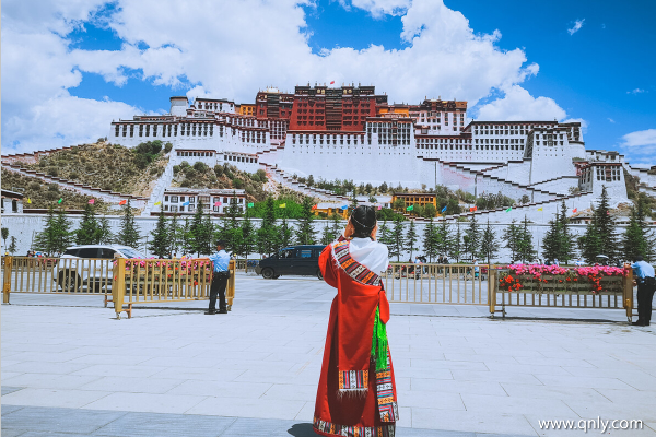 去西藏旅游需要多少錢