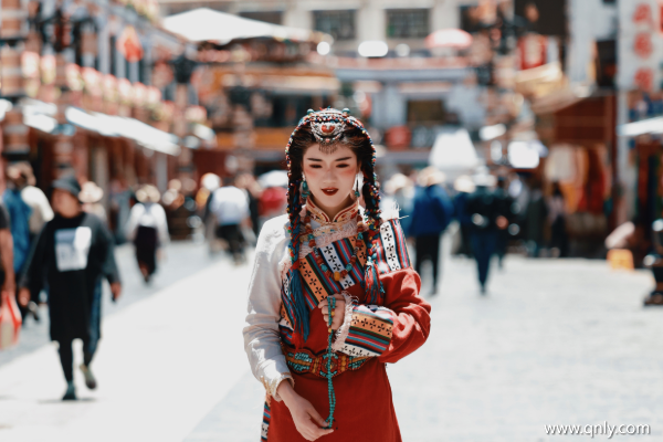 去西藏旅游怎么玩實(shí)惠