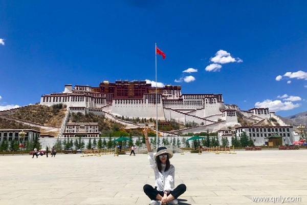 兩個(gè)女生去西藏旅游大概要多少錢(qián)