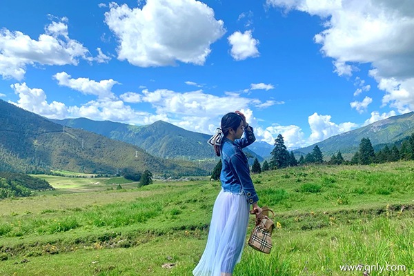 和好朋友去西藏旅游費(fèi)用貴嗎多少錢(qián)