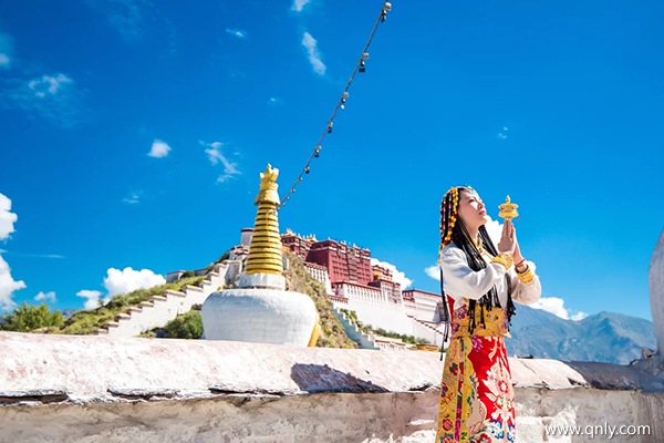 西藏旅游哪些景點一定要看