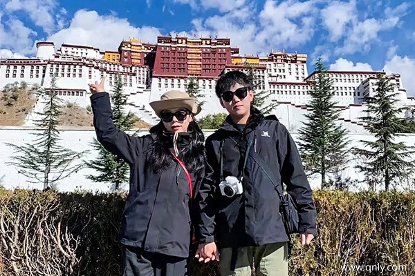 成都去西藏旅游的費(fèi)用？