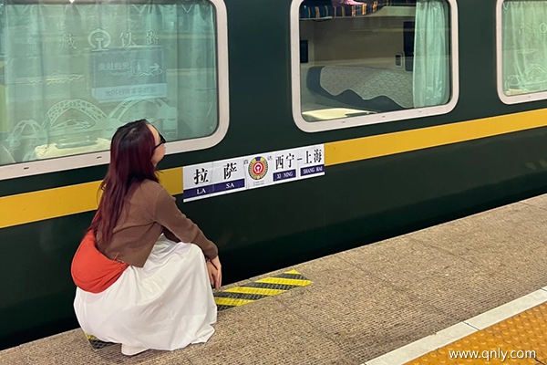 西藏旅游跟團報價