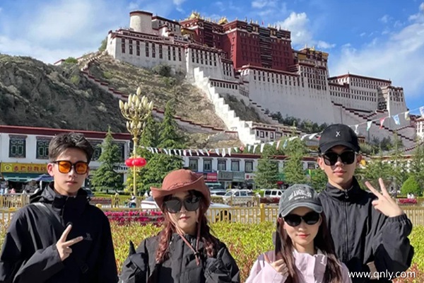 南寧到西藏跟團(tuán)游七天多少錢